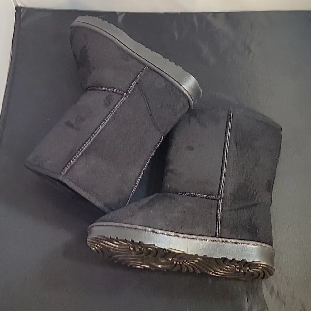 BRAND NEW SBVP PILEDLINED WEATHER SUEDE BOOTIES